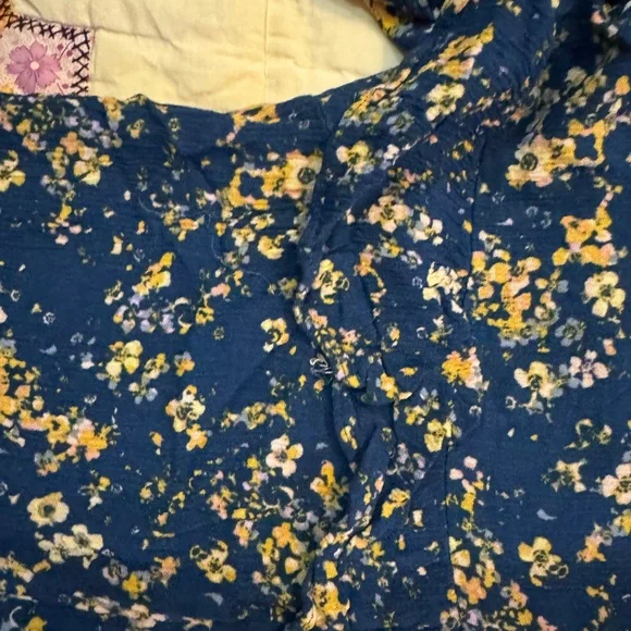 Lauren Conrad Blouse Teal & Yellow Gold Floral, Ruffles, 3/4 Sleeve, Feminine XL - Picture 10 of 16